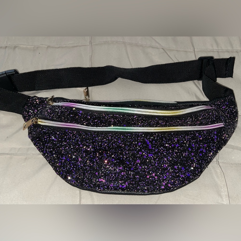 [NEW] Purple Glitter Fannypack